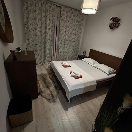 Cozy Apartment 130E By Plaza 布加勒斯特 外观 照片