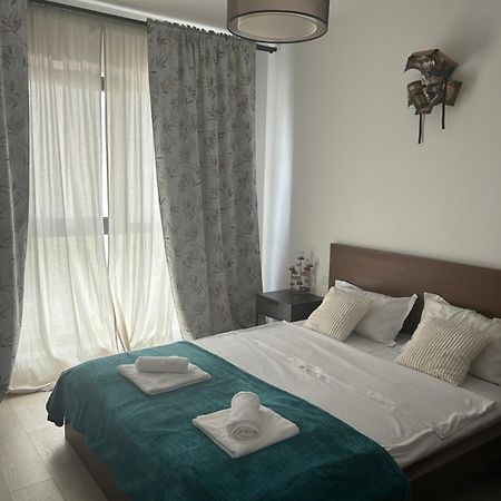Cozy Apartment 130E By Plaza 布加勒斯特 外观 照片