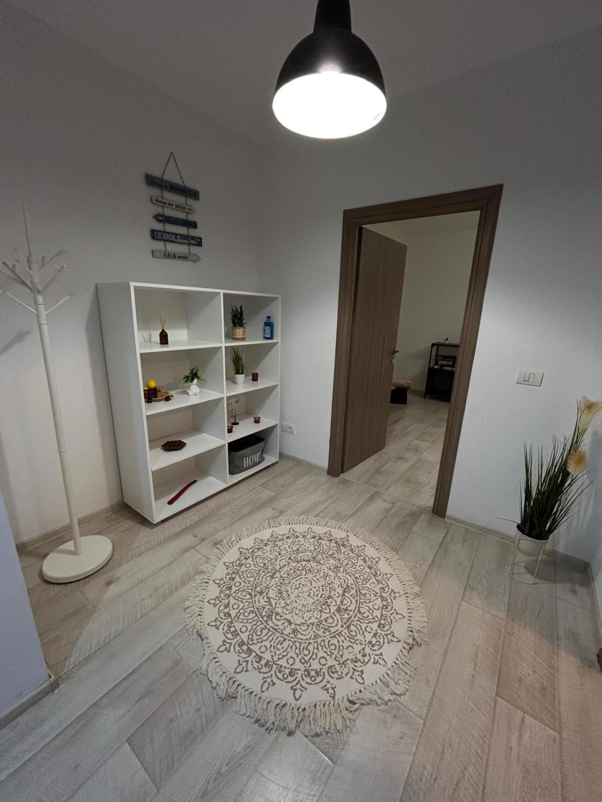Cozy Apartment 130E By Plaza 布加勒斯特 外观 照片